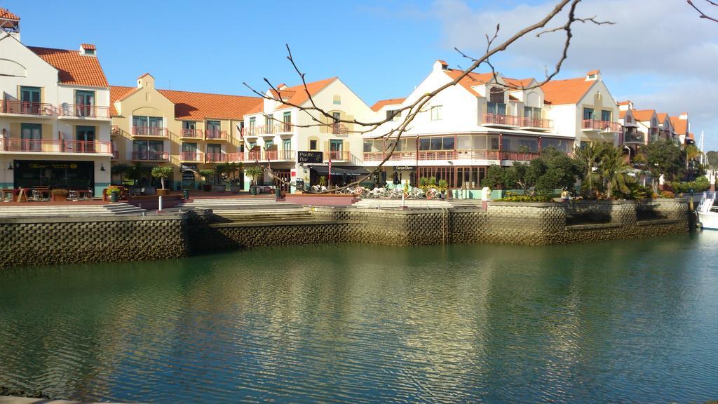 The Voyager Hotel Whangaparaoa Exterior photo